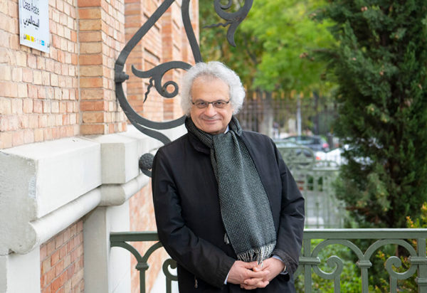 82 quotes were written by Amin Maalouf